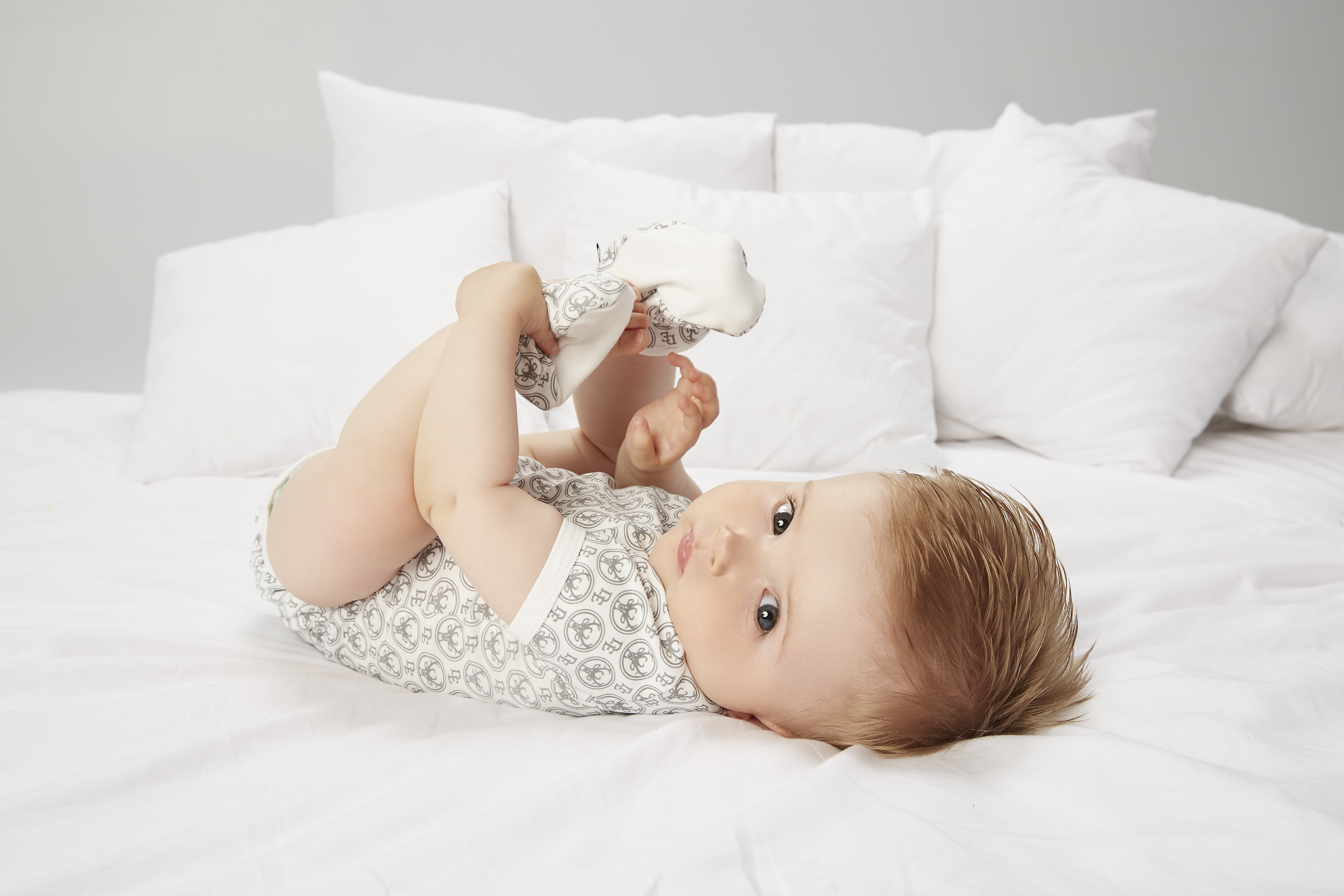 Jak zbudować zdrowy rytm snu u niemowlęcia