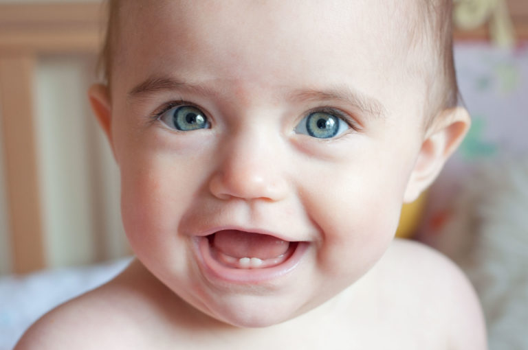 Ząbkowanie – jak ulżyć dziecku