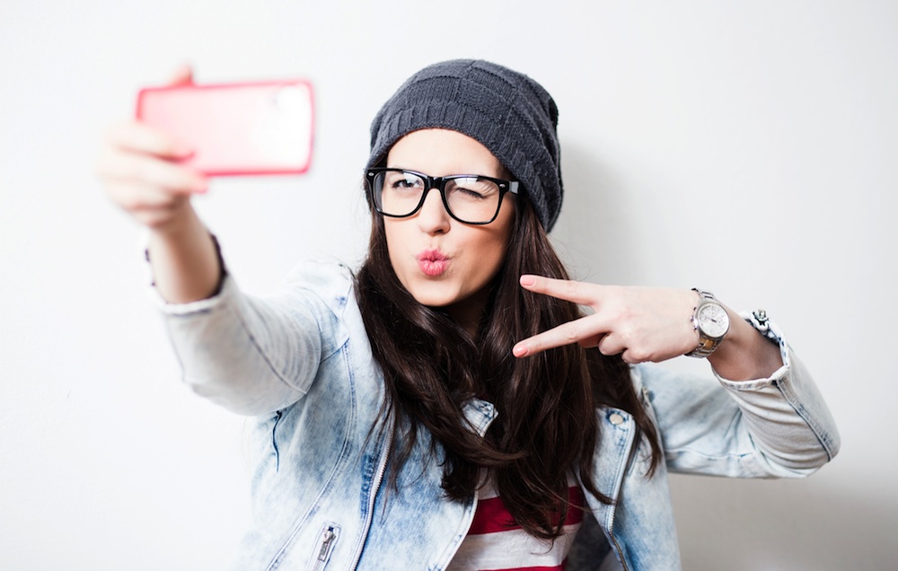 5 błędów w stylizacji, które rujnują selfie