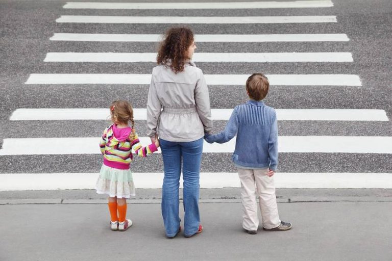 Jak uniknąć wypadków drogowych z udziałem dzieci?