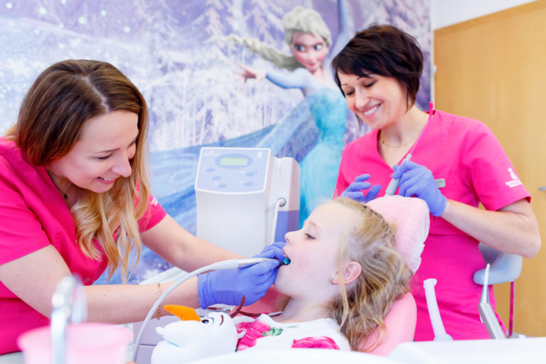 Próchnica – groźna i najczęstsza choroba zębów wśród dzieci