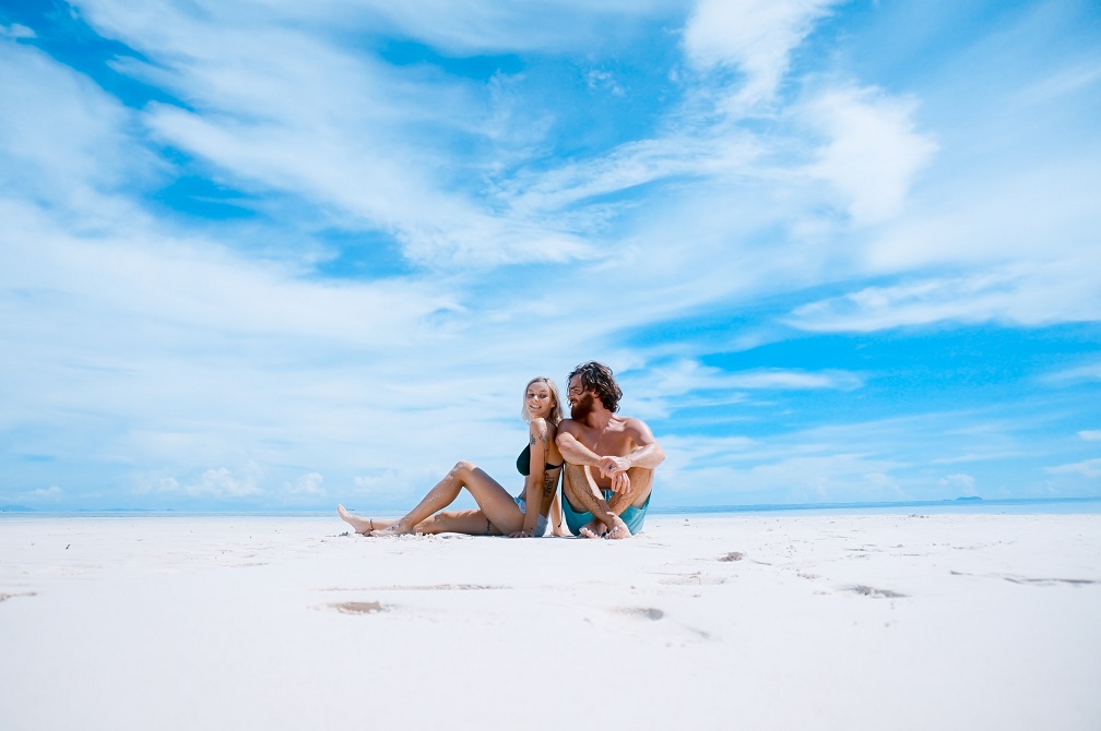 Wspólny urlop z partnerem – co zrobić, aby nie stał się wyzwaniem, a przyjemnością?