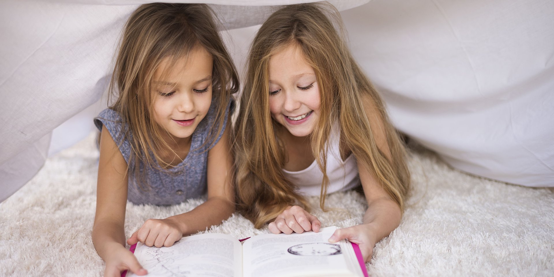 Książka vs ekran. Czy dzieci wciąż chcą czytać?